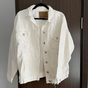 American Eagle White Boyfriend Denim Jacket